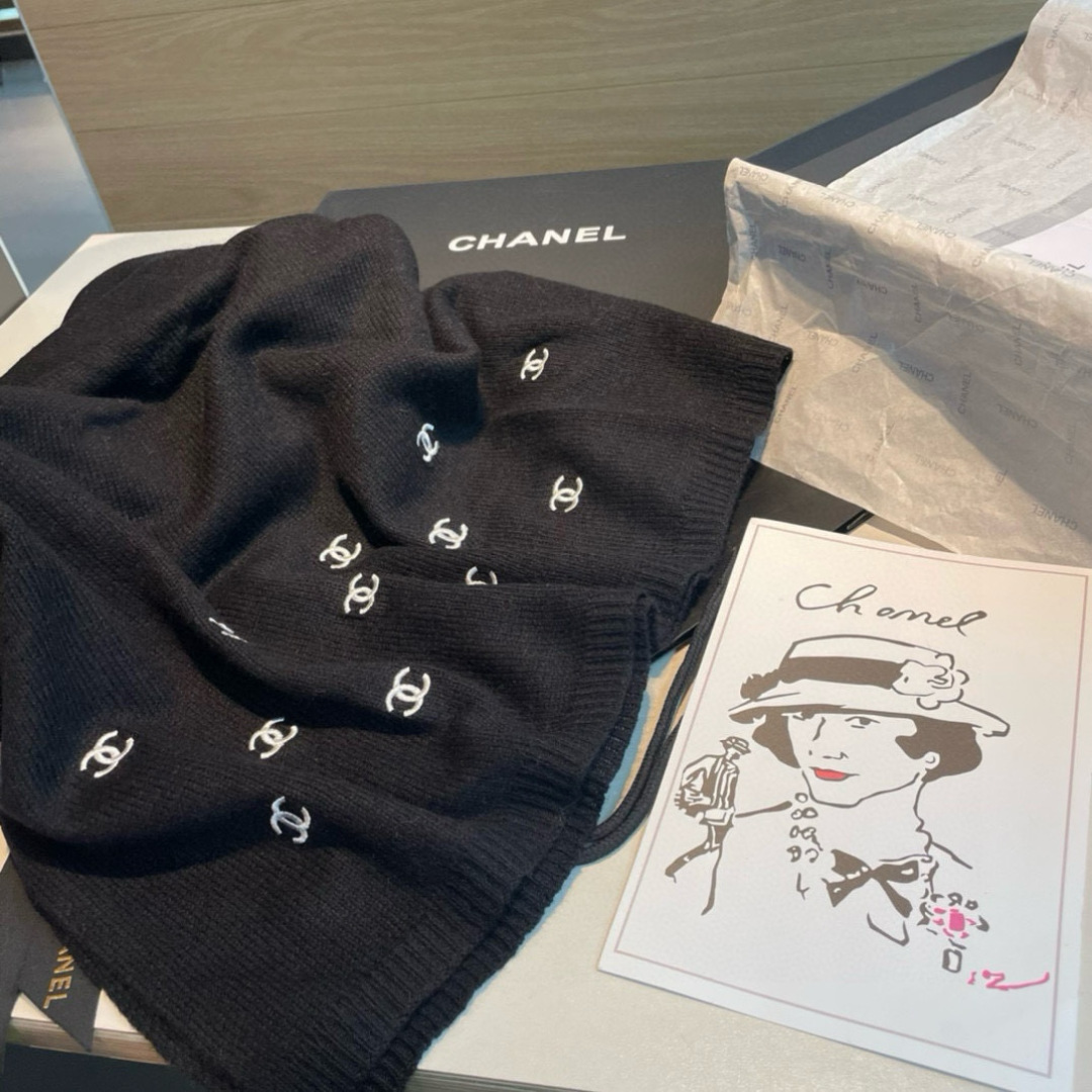 刺绣版 CHANEL羊绒长巾👏💙顶级原单正品旷世绝美【小香披肩】羊绒围巾，顶级高端货👼【绝对值得珍藏👍】