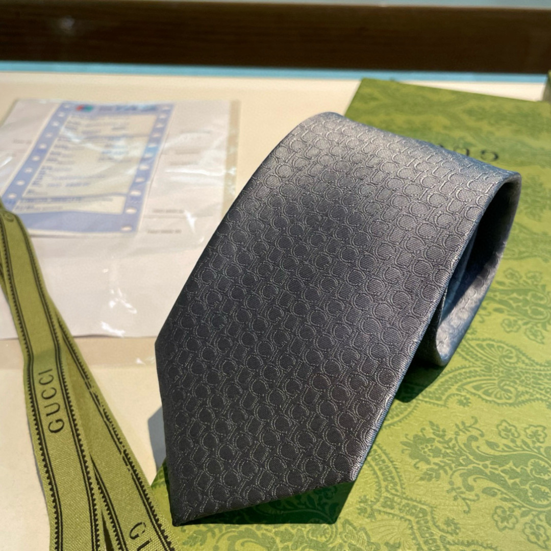 特价特 G家专柜新款【GG标识印花领带】男士领带👔👔，稀有采用经典小G LOGO提花展现精湛手工与时尚优
