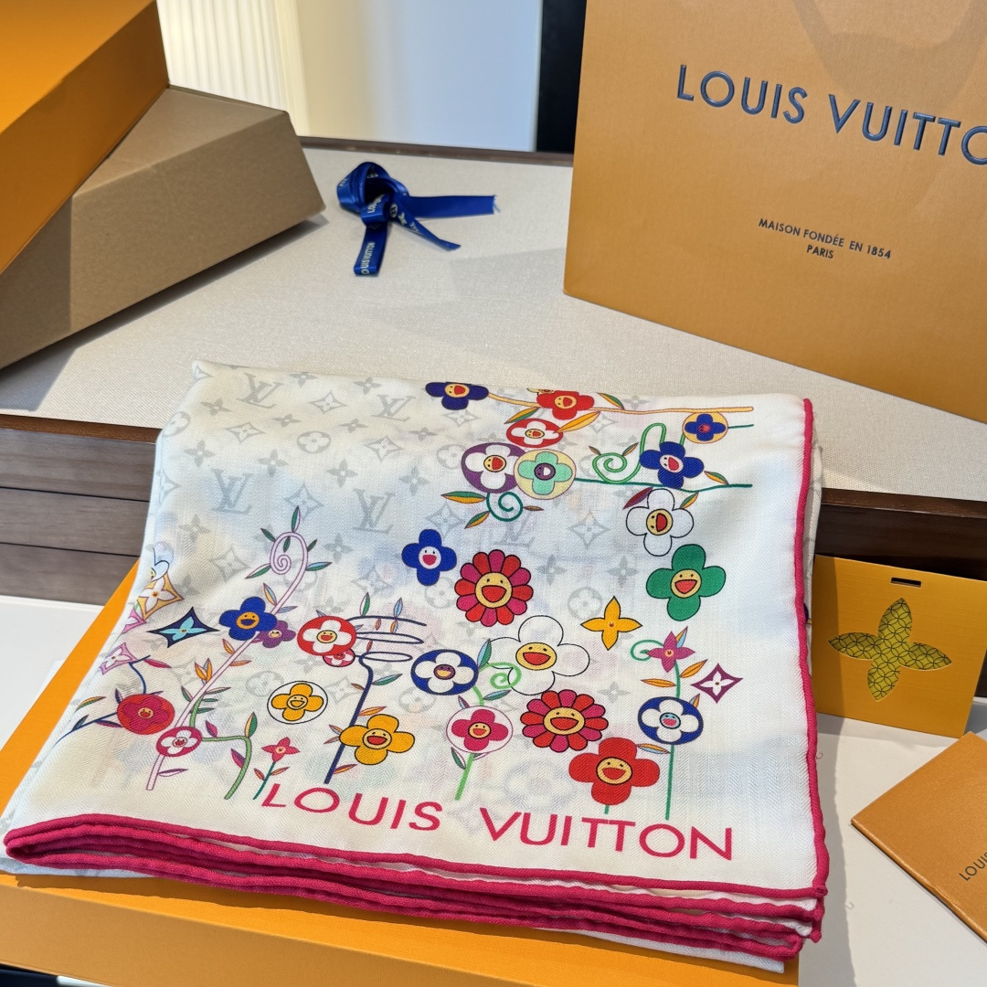 ❄【双面同色】原单Lv140cm丝绒方本款方巾，丝印工艺刻画丰富细节，描绘 Monogram 薇薇安之家
