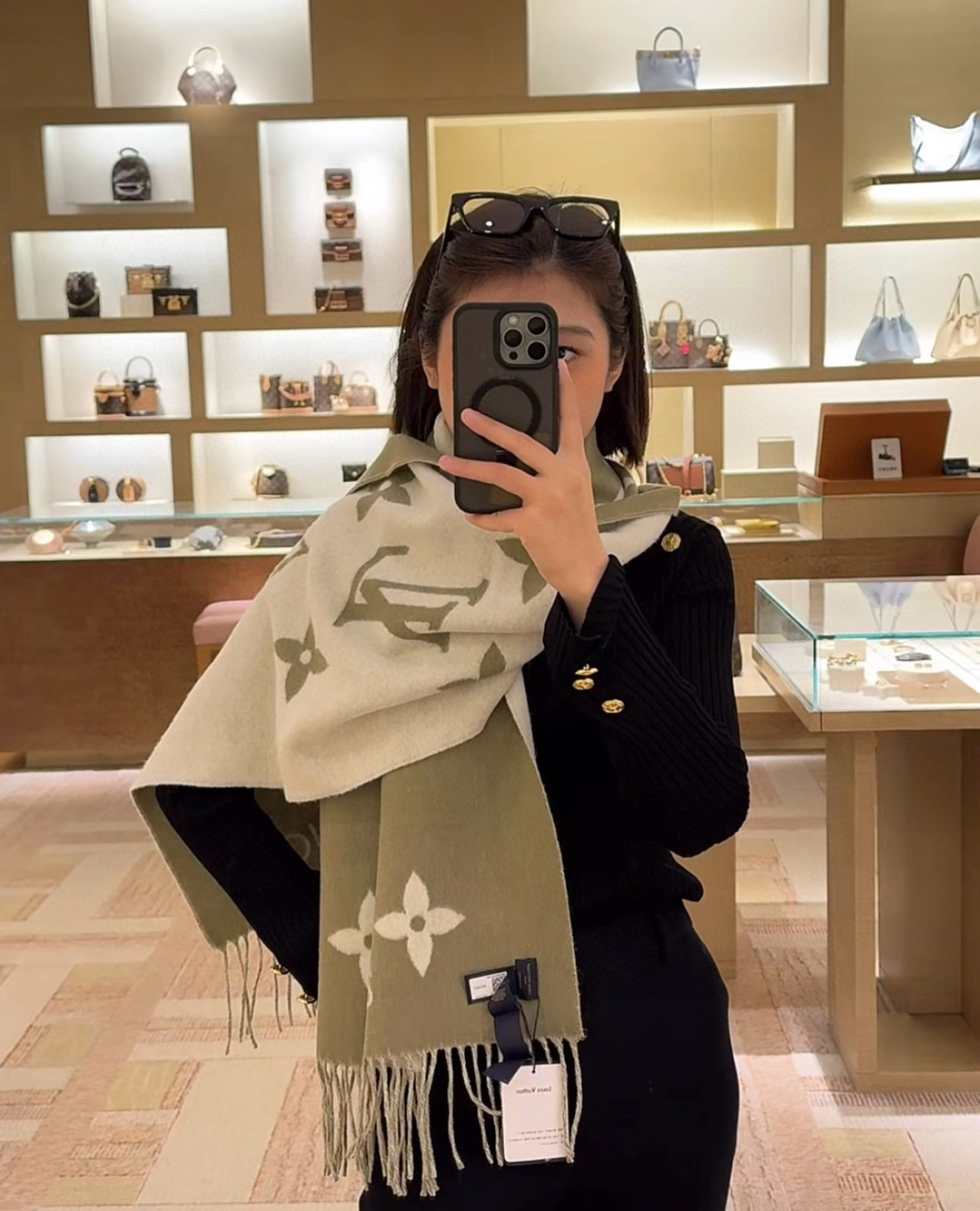 L霍思燕最新糖果色 最新更新原版带芯片 吊炸了天的硬货‼ 跟足原版工艺 ，超级清晰字体 历久弥新 厚实温