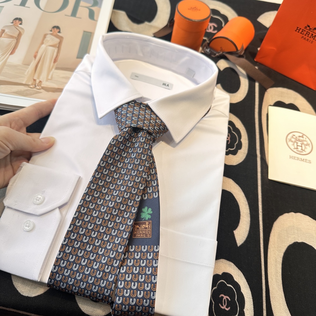 特价特价P 爱马仕《Good luck》男士新款领带系列👔👔，稀有H家每年都有一千条不同印花的领带面世，