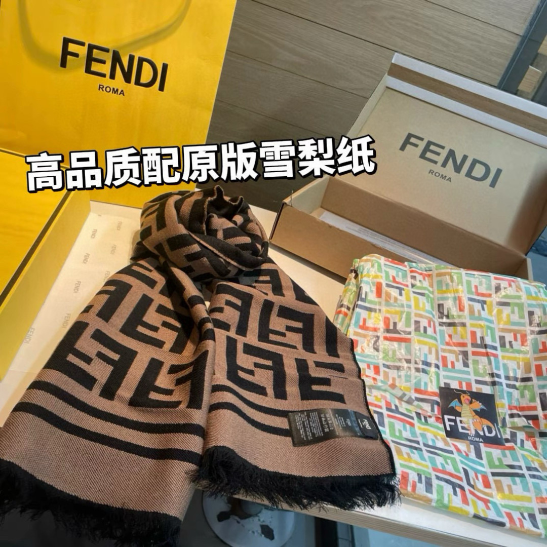 给大家一个不同于所有市场货的文案👍🏻围巾经纱织造密度320，纬纱织造密度42‼️上机工艺克重290克，下