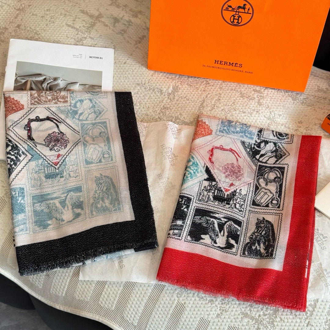 金丝线版 上新❤️超级有腔调！！！巨巨巨巨美的闪光女神】谁懂这种秋冬调性的美啊？！！！这款小香披肩也是我