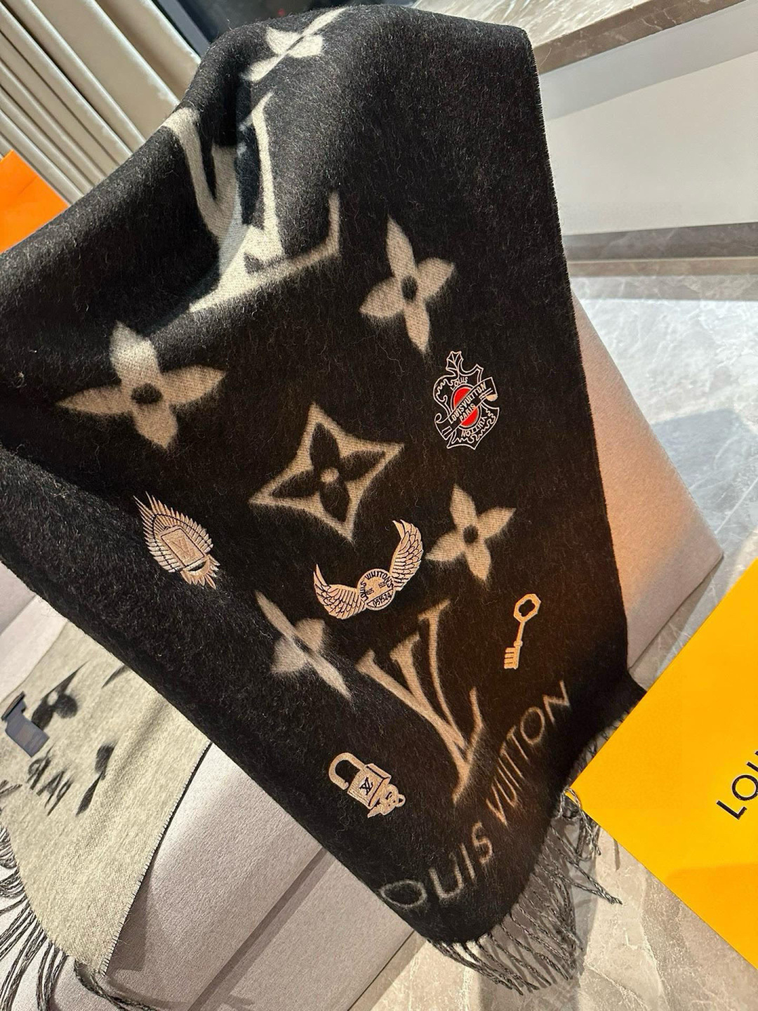 激动!!!~~这个系列正品有钱都很难买，我们的品质真的绝了，代购的来~亲妈价格再一次造福人类！买了正品的