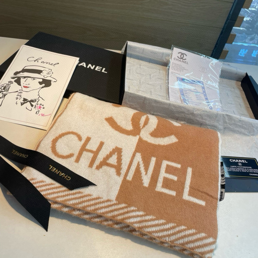 👑👑Chanel24秋冬新款24b针织围巾羊绒针织长巾‼️美翻了[流泪]御用殿堂级极品‼️新款在售 进口