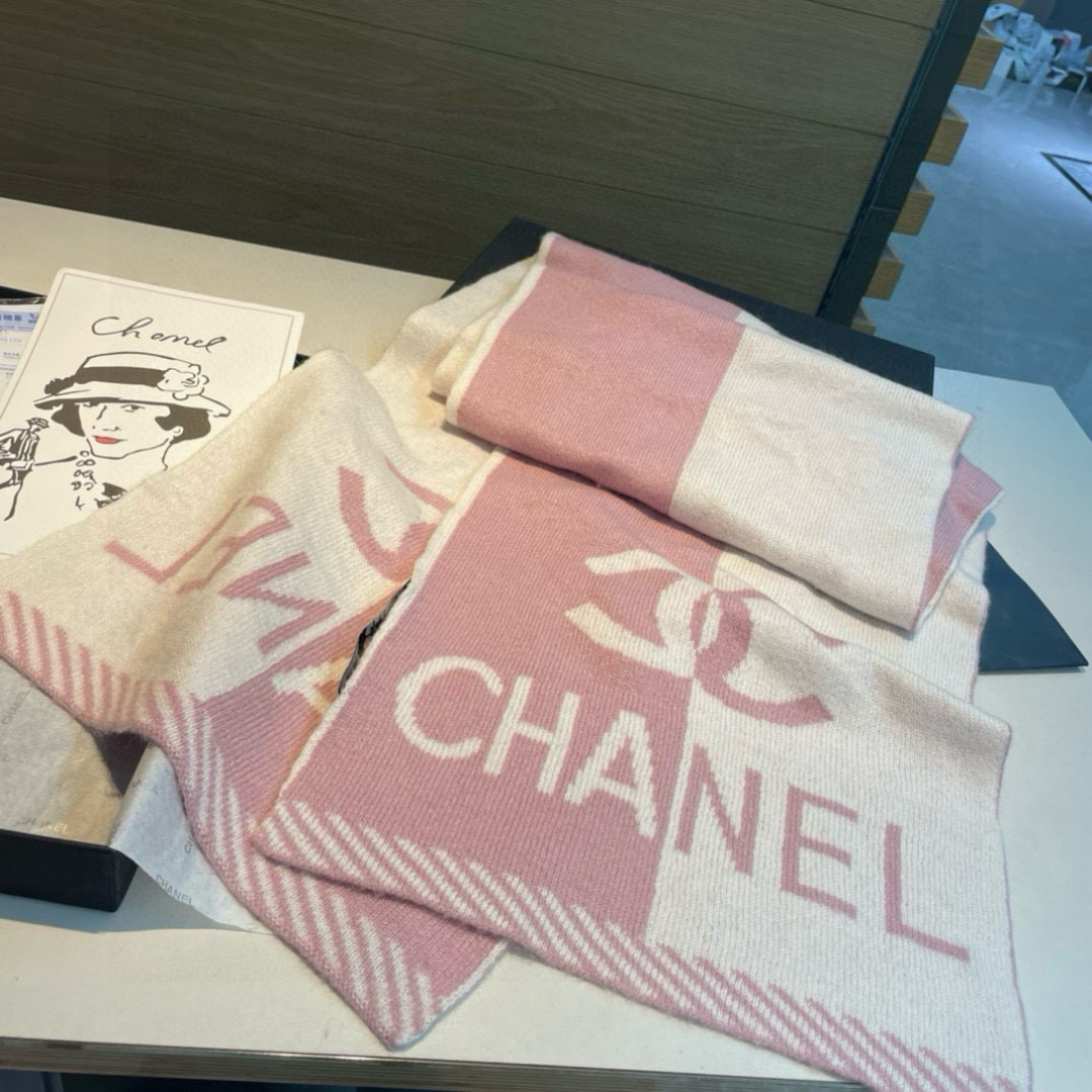 👑👑Chanel24秋冬新款24b针织围巾羊绒针织长巾‼️美翻了[流泪]御用殿堂级极品‼️新款在售 进口