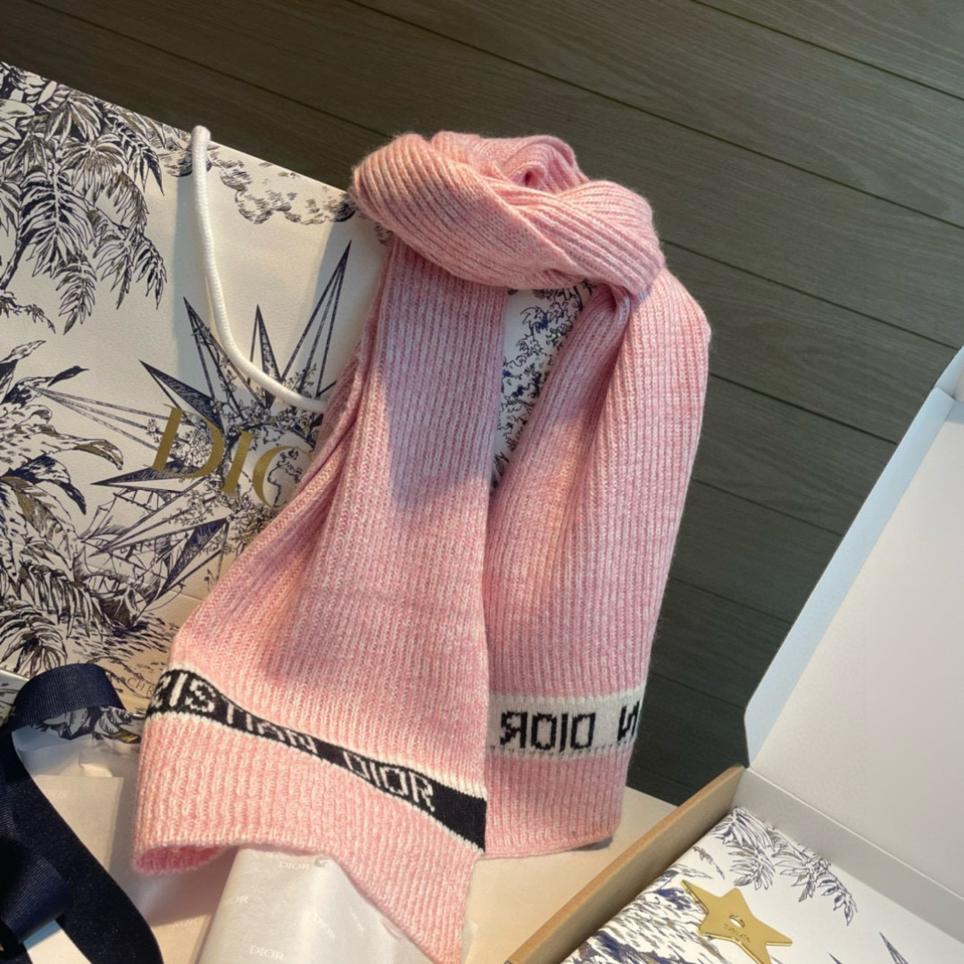 ━━━━ ● Dior迪奥 ● ━━━━Dio*秋冬新品 新款字母印花针织款！经典logo提花时髦少女心