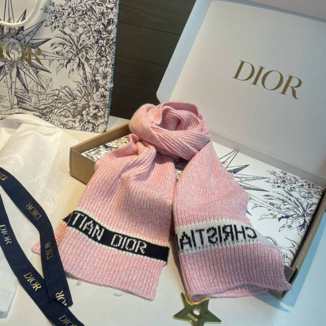 ━━━━ ● Dior迪奥 ● ━━━━Dio*秋冬新品 新款字母印花针织款！经典logo提花时髦少女心