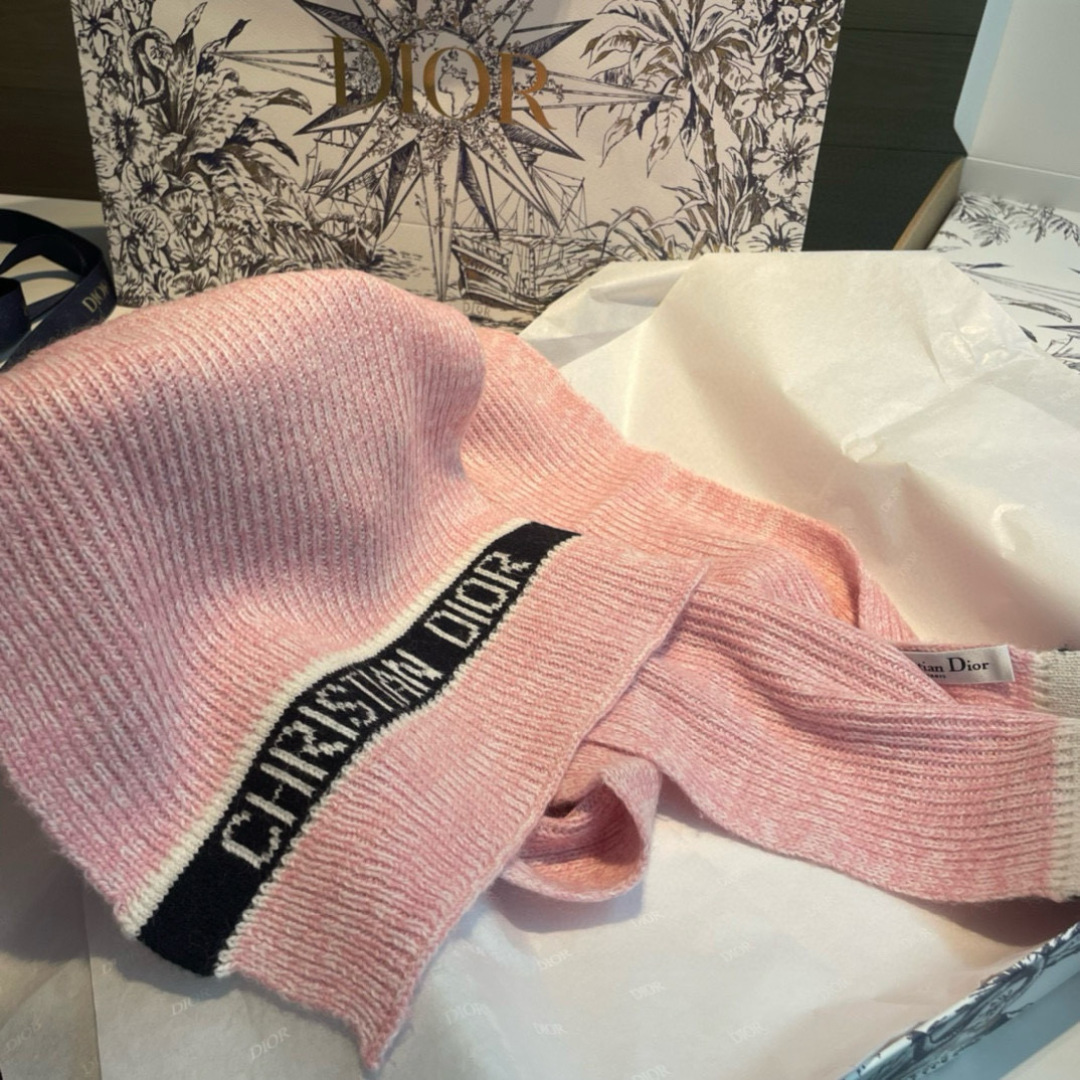 ━━━━ ● Dior迪奥 ● ━━━━Dio*秋冬新品 新款字母印花针织款！经典logo提花时髦少女心