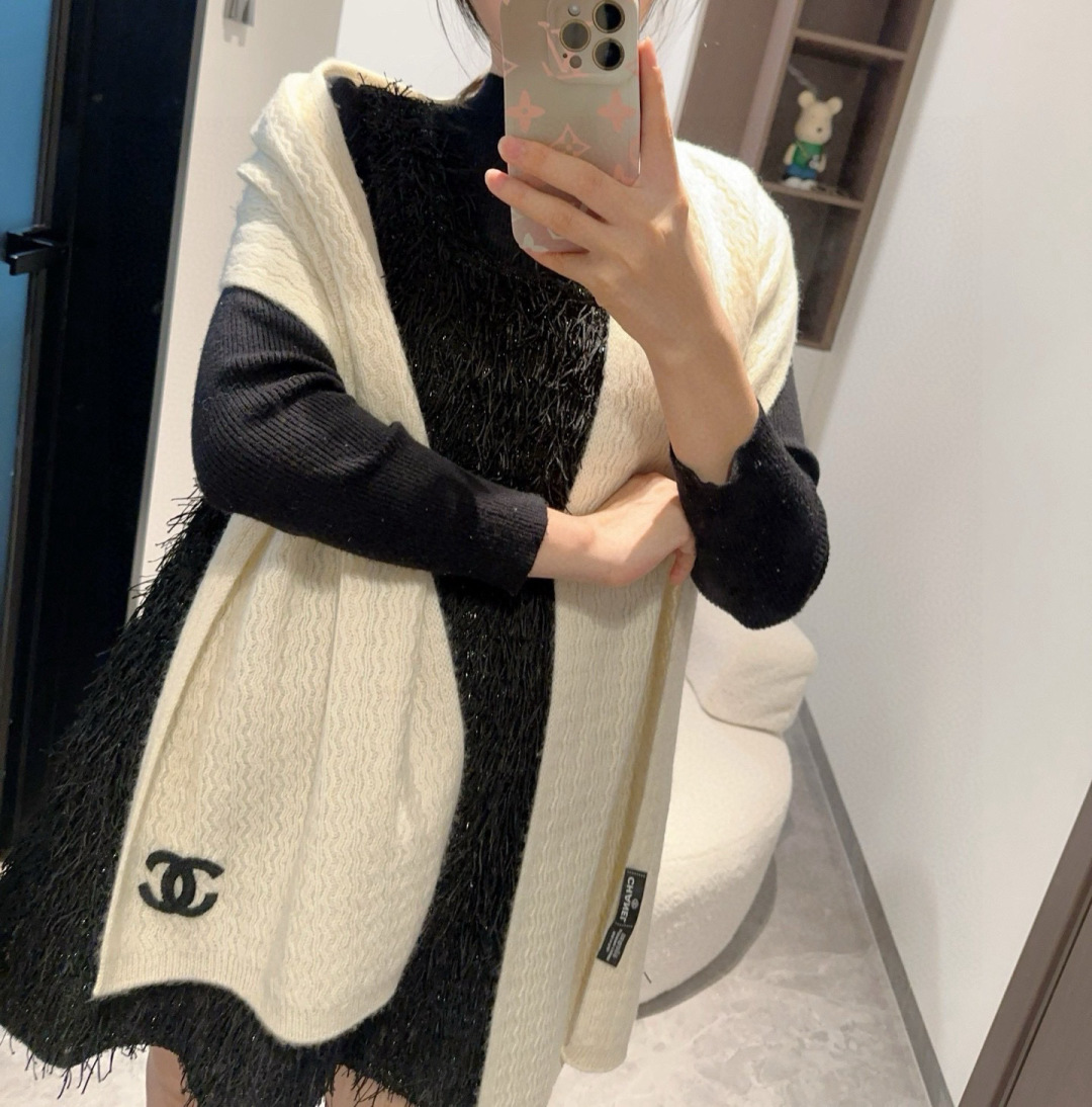 👑👑Chanel24秋冬新款刺绣24b针织围巾羊绒针织长巾‼️美翻了[流泪]御用殿堂级极品‼️新款在售 