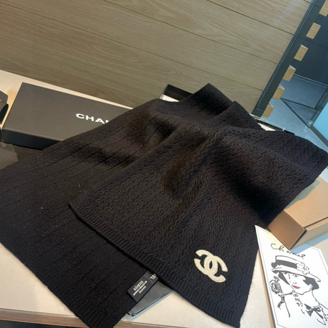 👑👑Chanel24秋冬新款刺绣24b针织围巾羊绒针织长巾‼️美翻了[流泪]御用殿堂级极品‼️新款在售 