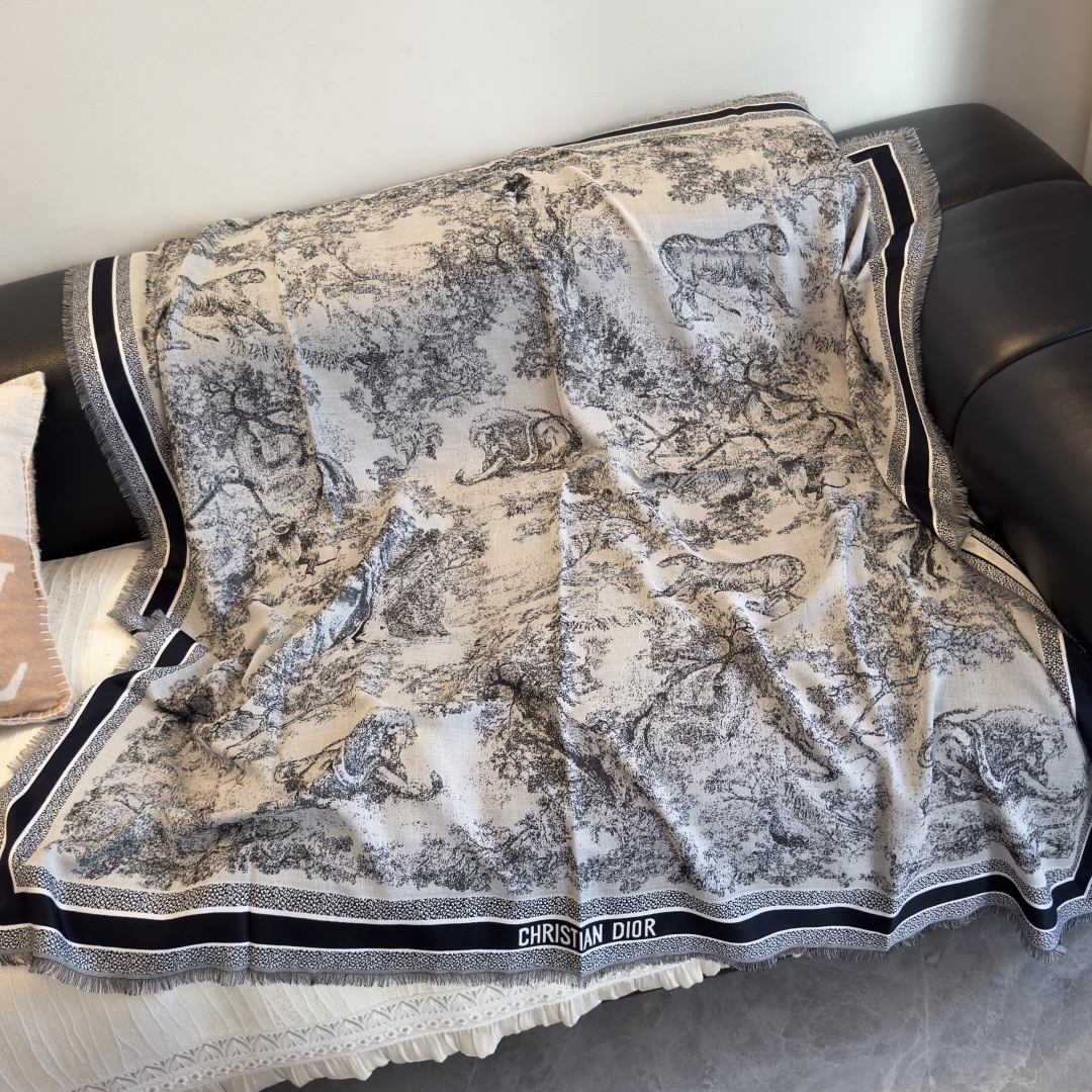 市场最高版本，颜色百分之百对应正品，出入专柜毫无压力，(动物剪花）【茹伊印花】𝐃𝐈𝐎𝐑 茹伊印花是近两年