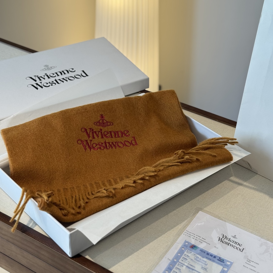 🐂独一无二的绝对牛货♥️美化心了好吗！我爱S的vivienne westwood维维安·西太后出口原单围