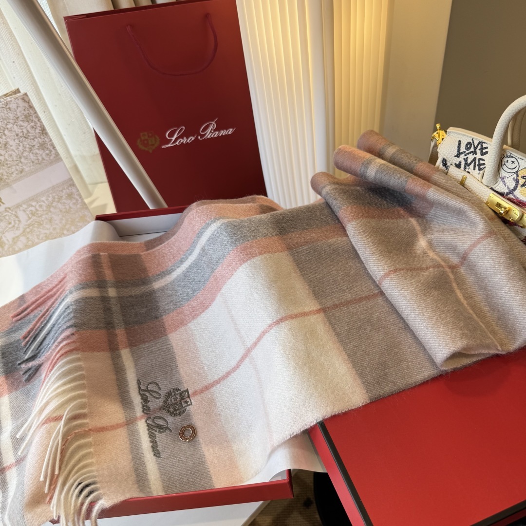 🆕Loro Piana · 诺悠翩雅【贸易公司尾单,极品山羊绒围巾披肩】送人自留都太高大上了😍重磅上新,