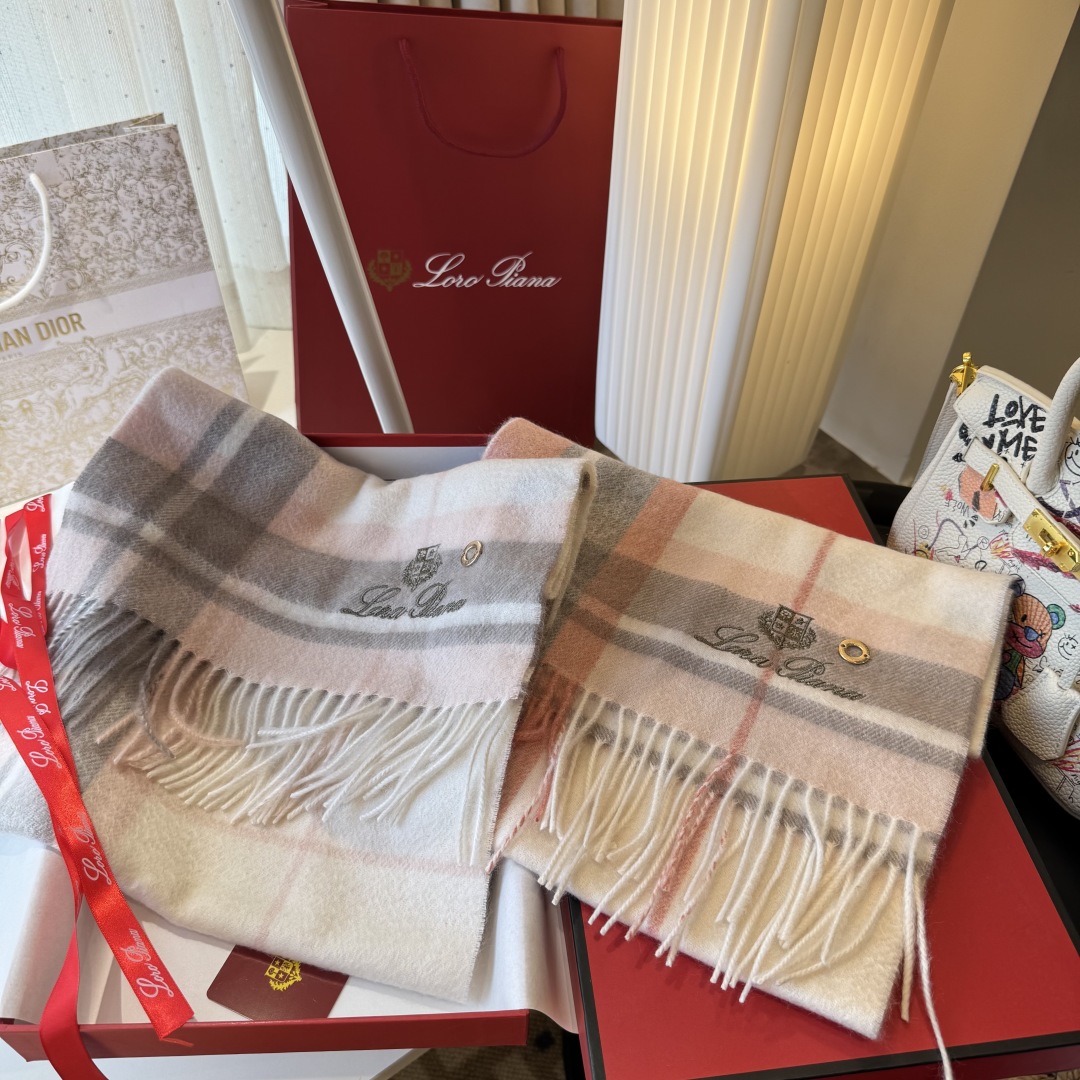 🆕Loro Piana · 诺悠翩雅【贸易公司尾单,极品山羊绒围巾披肩】送人自留都太高大上了😍重磅上新,