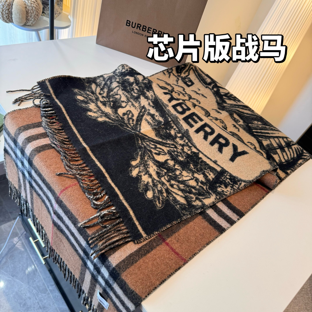 高货版本，朋友工厂订单，余一百百多条，市面最好的战马焦糖，高货，Bur战马骑士双面披肩，各种好看，被誉为