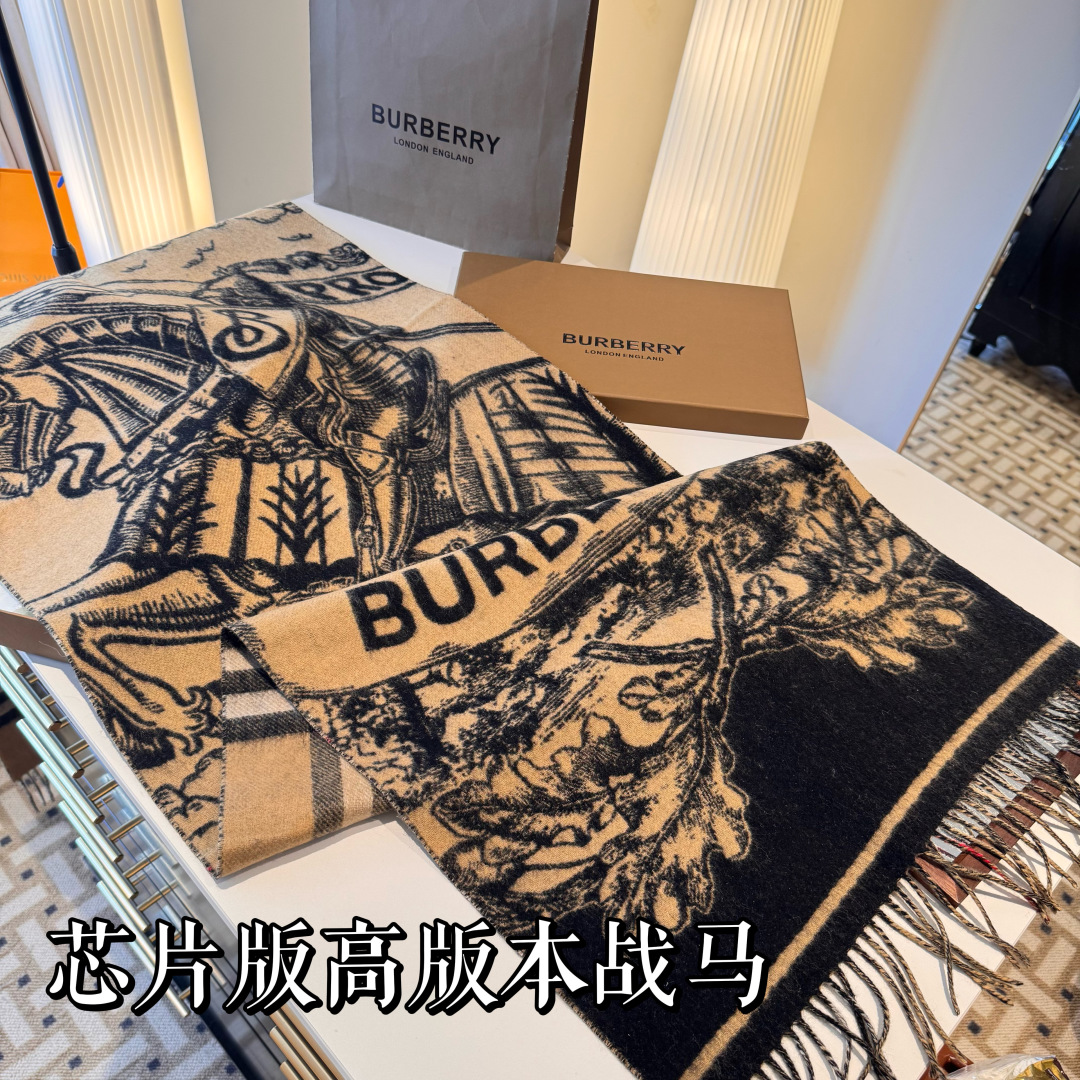 高货版本，朋友工厂订单，余一百百多条，市面最好的战马焦糖，高货，Bur战马骑士双面披肩，各种好看，被誉为