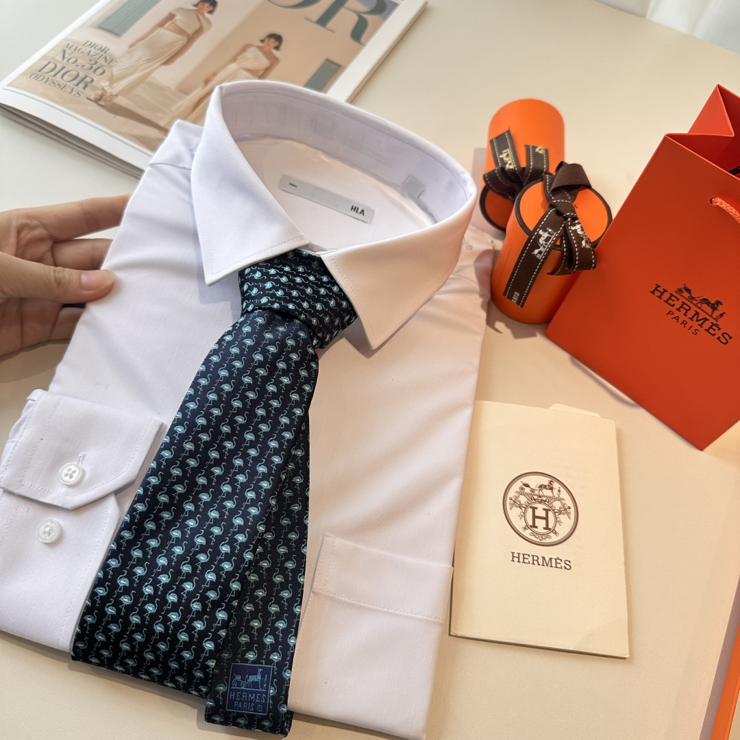 特价P90爱马仕动物系列 男士新款领带 👔👔，让男士可以充分展示自己个性。100%顶级斜纹真丝手工定制‼