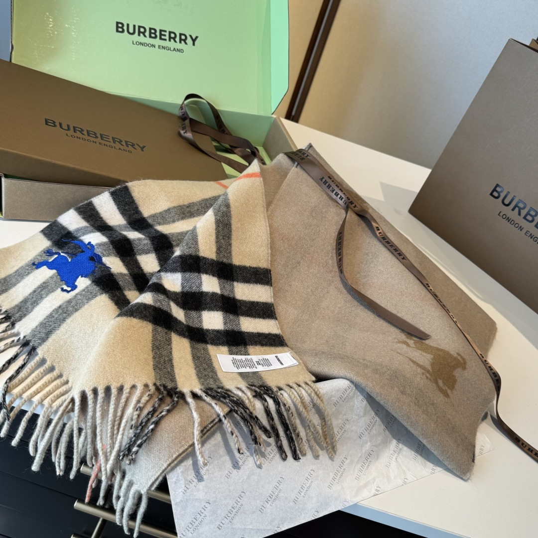 ❤️最新款 B双刺 双面刺绣➕印花➕提花 大密度双面羊绒格子围巾 超高难度工艺 绝非一般copy能做 原