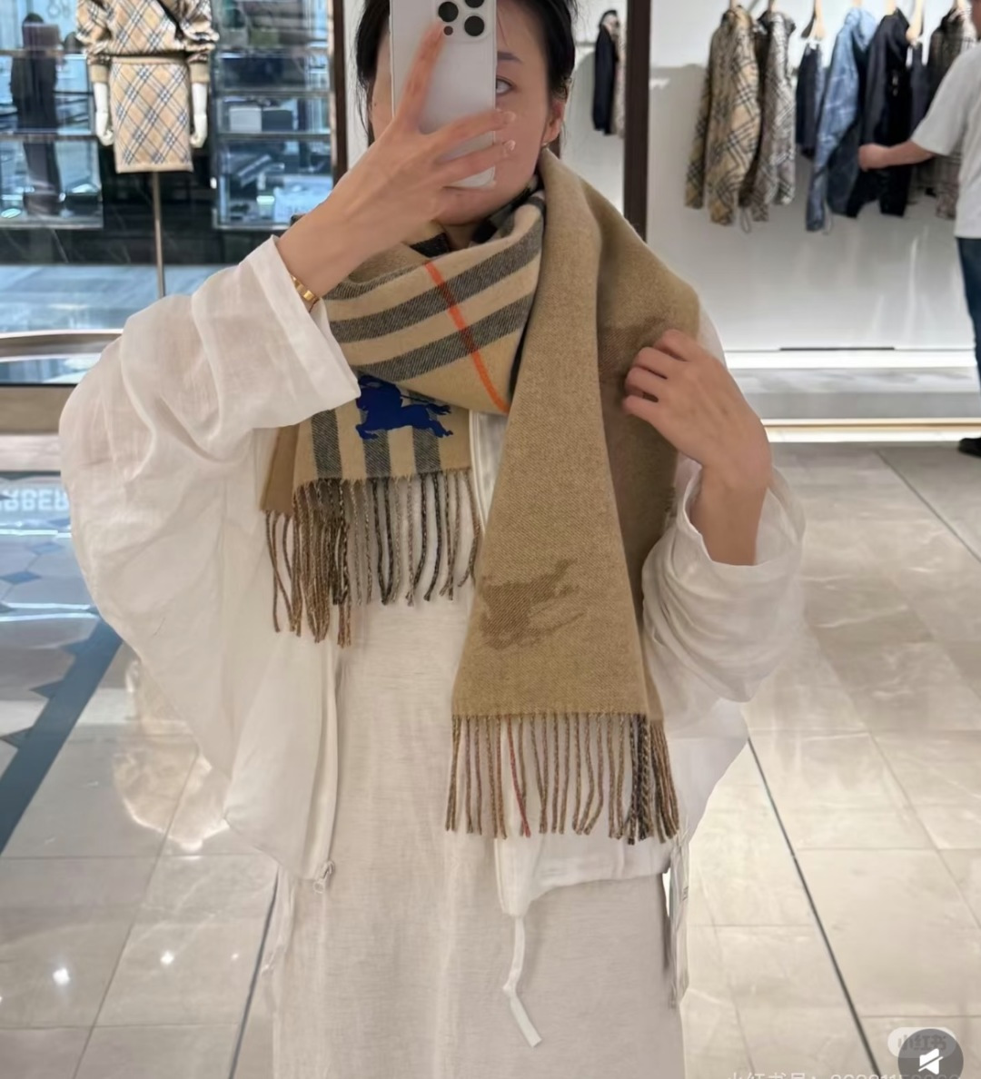 ❤️最新款 B双刺 双面刺绣➕印花➕提花 大密度双面羊绒格子围巾 超高难度工艺 绝非一般copy能做 原