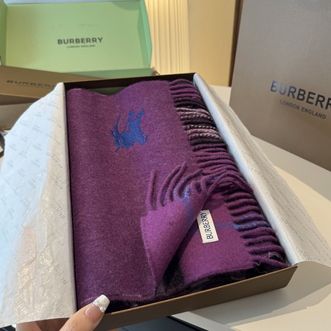 ❤️最新款 B双刺 双面刺绣➕印花➕提花 大密度双面羊绒格子围巾 超高难度工艺 绝非一般copy能做 原