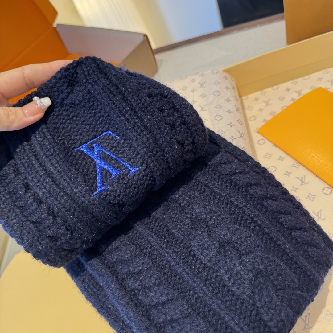 L永不冻结围脖 135*20cm 100%羊毛 Never Freeze 围巾选用柔暖羊毛 升华冬日格调