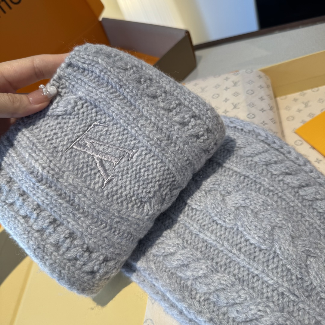 L永不冻结围脖 135*20cm 100%羊毛 Never Freeze 围巾选用柔暖羊毛 升华冬日格调