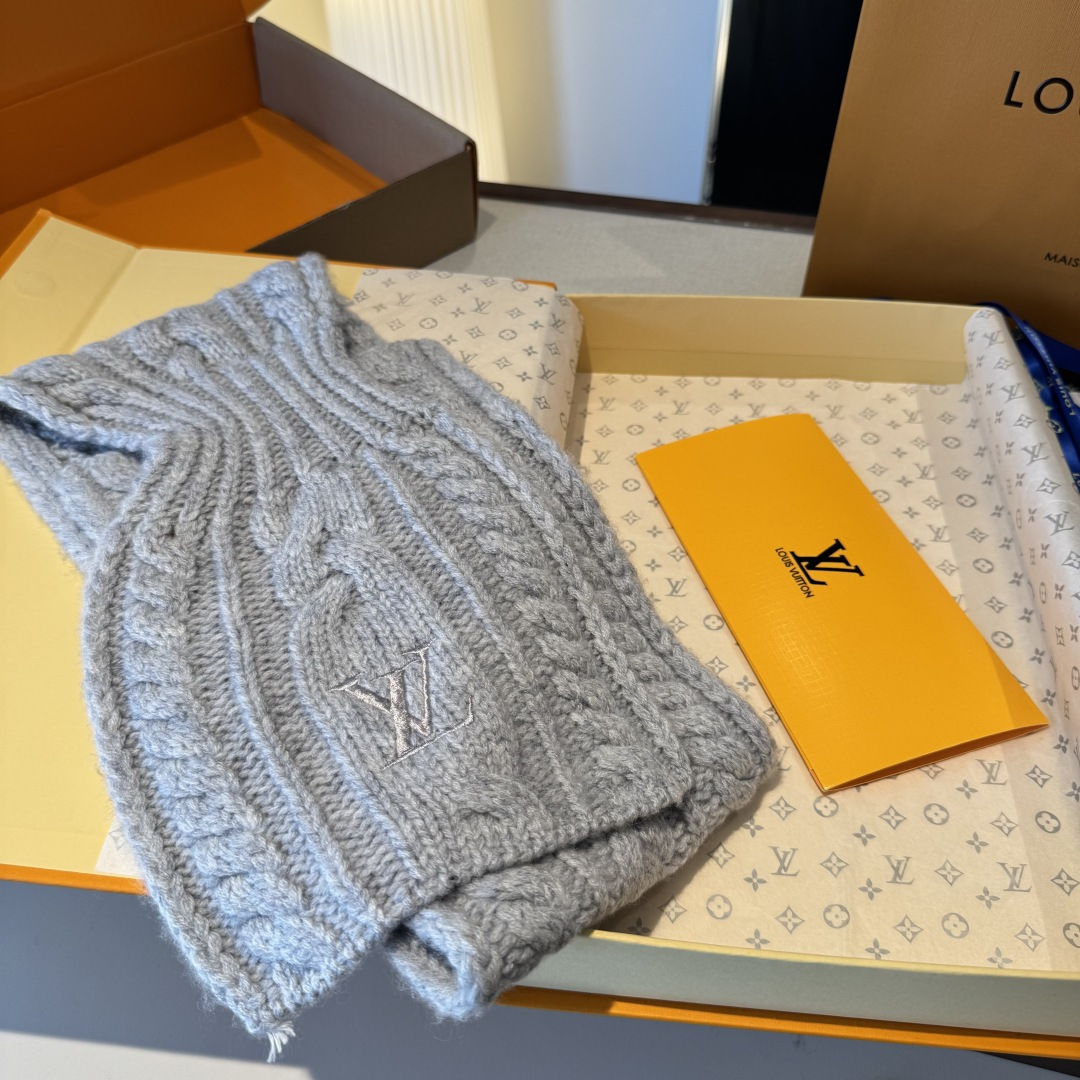 L永不冻结围脖 135*20cm 100%羊毛 Never Freeze 围巾选用柔暖羊毛 升华冬日格调