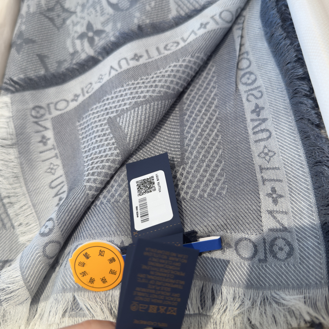 皇室LV路易威登极品硬货❗️品质好到几宿都不能正常入眠[流泪]可以pk专柜的最极品的品质❗️ Malle