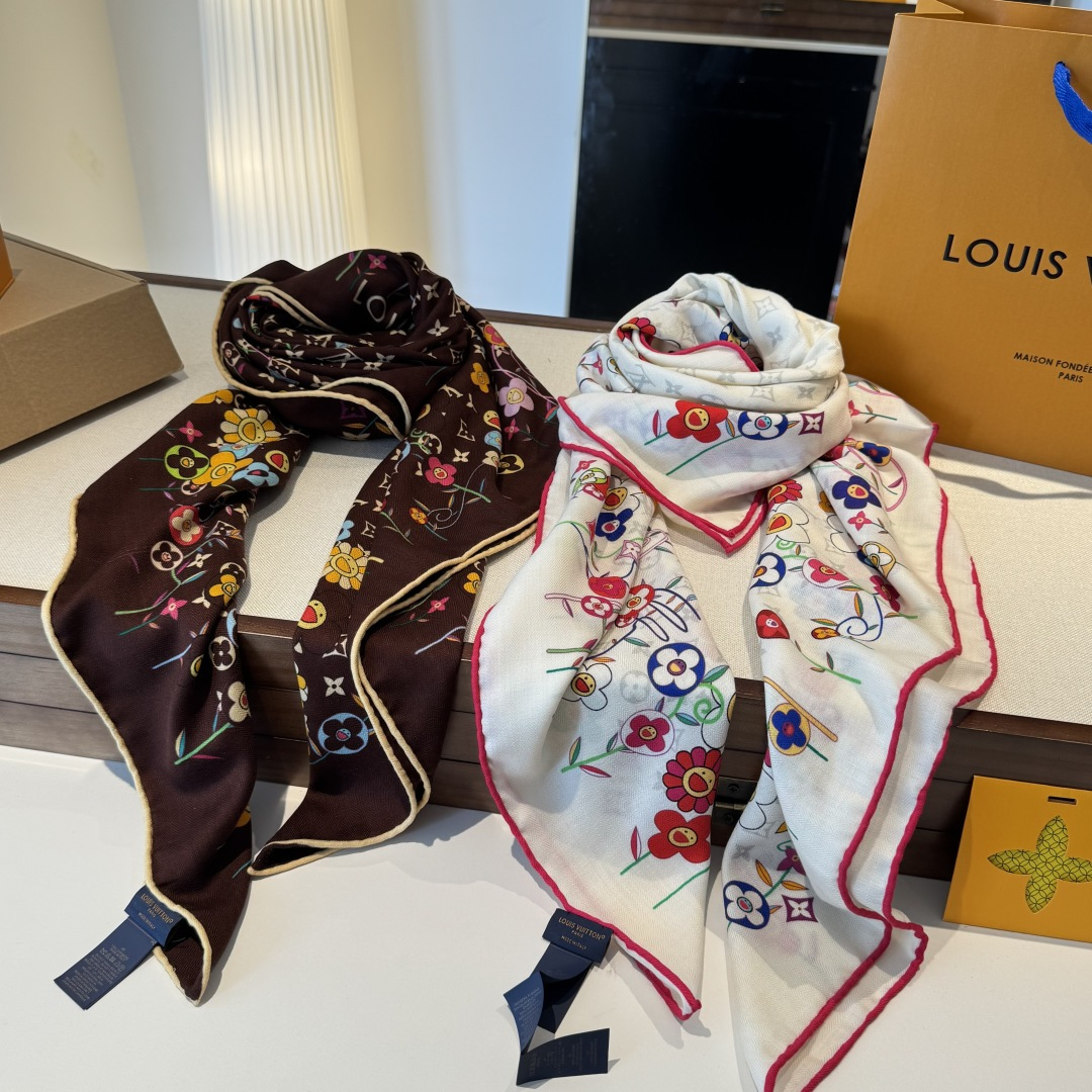 ❄【双面同色】原单Lv140cm丝绒方本款方巾，丝印工艺刻画丰富细节，描绘 Monogram 薇薇安之家