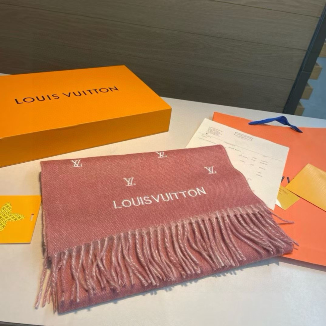 Louis Vuitton Louis Vuitton 渠道独家特供大驴 款满天星当季双面热款女羔绒两用围巾