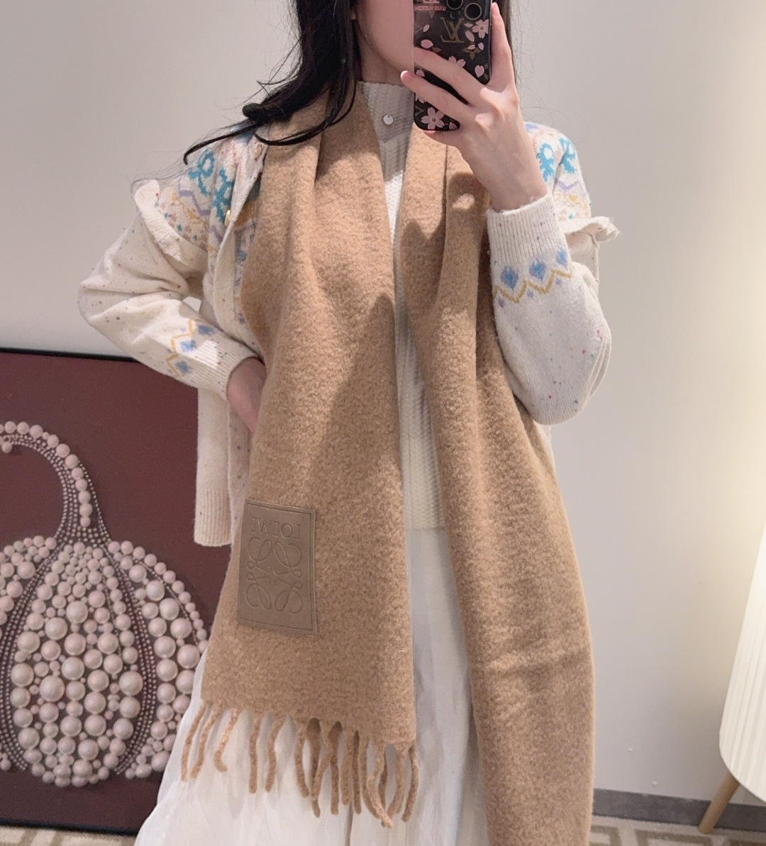 ✨✨【小红书同款】Loewe罗意威新品彩色马海毛围巾❗️斯德哥尔摩的温暖色彩，第一眼便爱上，超高颜值，梦