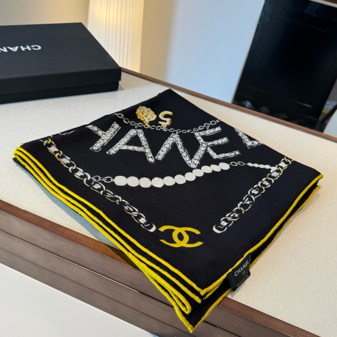 ✨✨【▪️ 优雅型格！这份魅力绝对是艺术大师级才能创作的一线水准❗️】太佩服Chanel这位设计师了，出