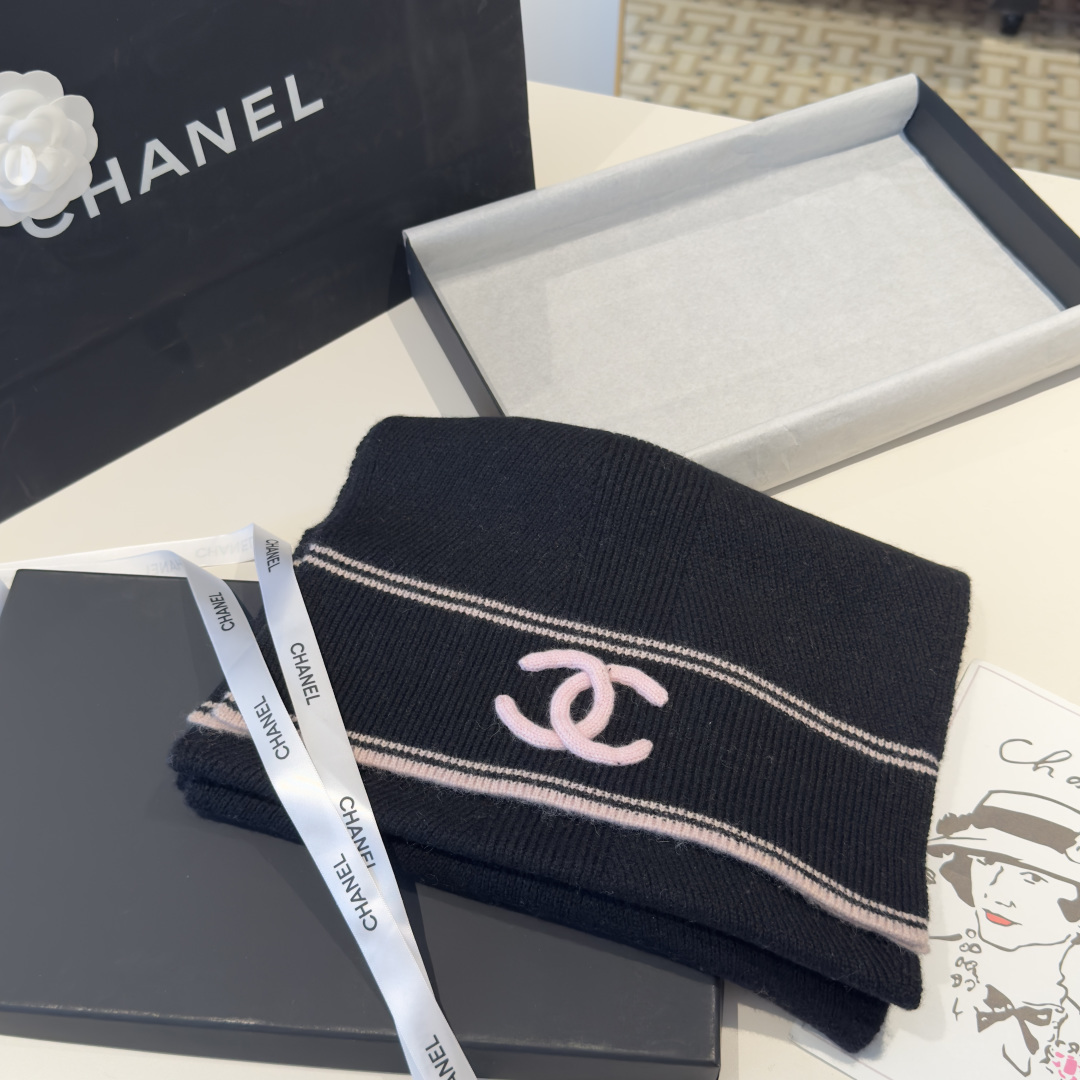 Chanel Chanel 香奈儿 新款【小香浮雕双C围巾】 美翻了 御用殿堂级