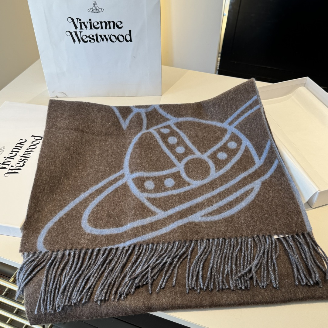 原单品质！英国朋克教母“西太后Vivienne Westwood”最爱的土星❗❗从精神上，Vivenne