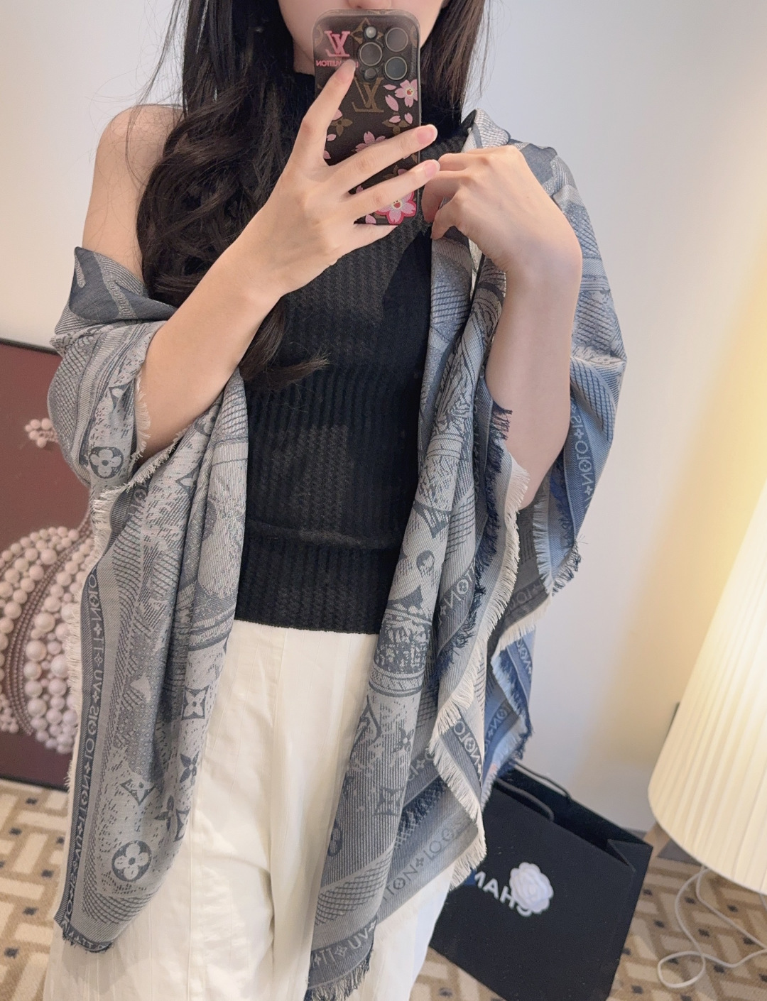 牛仔蓝皇室LV路易威登极品硬货❗️品质好到几宿都不能正常入眠[流泪]可以Pk专柜的最极品的品质❗️ Ma