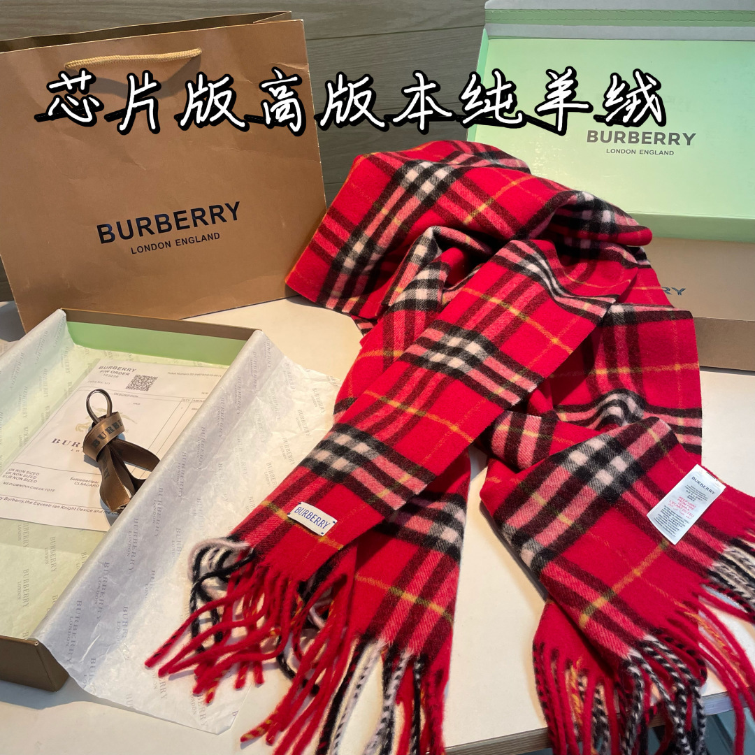 Burberry圣诞款羊绒版本金婧，张婧仪，周洁琼同款围巾新年福利苏格兰大红格围巾，走英国的单， 这款是