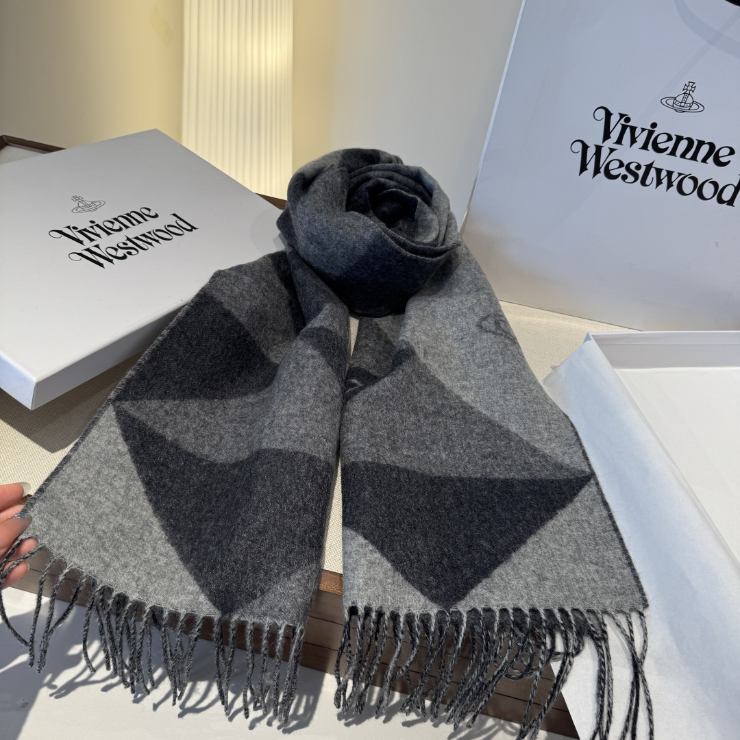 𝐕𝐢𝐯𝐢𝐞𝐧𝐧𝐞 𝐖𝐞𝐬𝐭𝐰𝐨𝐨𝐝🪐✨经典大土星围巾 vivienne westwood西太后土星 英国