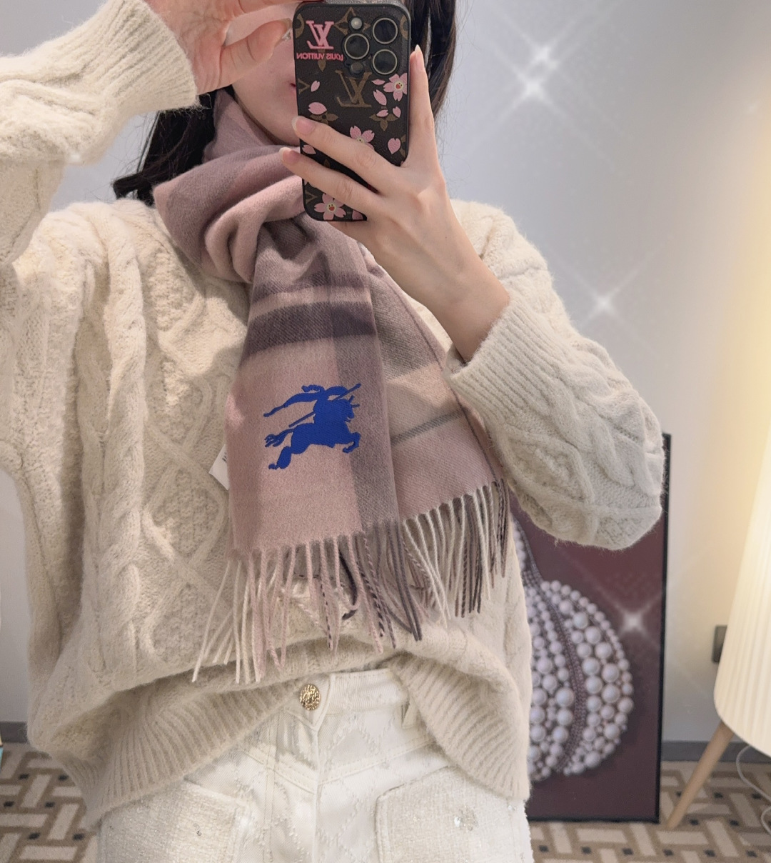 ✨✨Burberry · 巴宝莉双面围巾❗好看的要疯掉了，太有型太有魅力了❗❗非常斯文时尚的秋冬单品！真