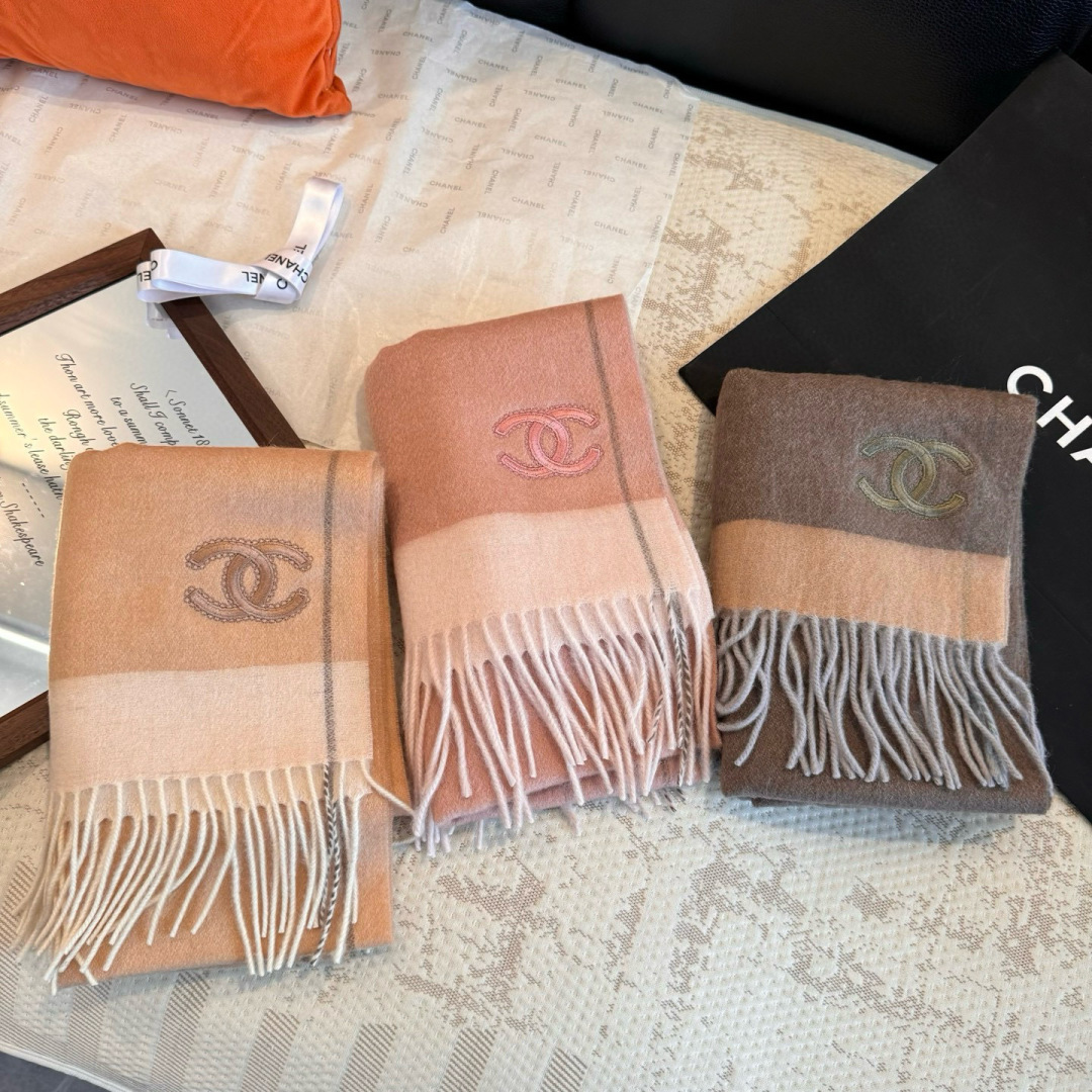 🆕 【CHANEL·香奈儿 】喜欢有颜值，高质量的亲可入手，名媛单品，无论怎么搭配都是满满的气质感，10