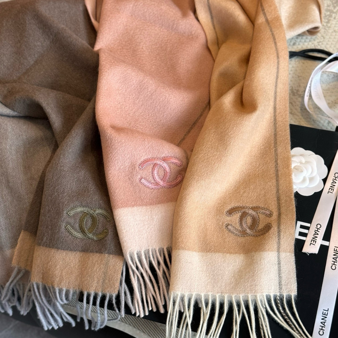 🆕 【CHANEL·香奈儿 】喜欢有颜值，高质量的亲可入手，名媛单品，无论怎么搭配都是满满的气质感，10