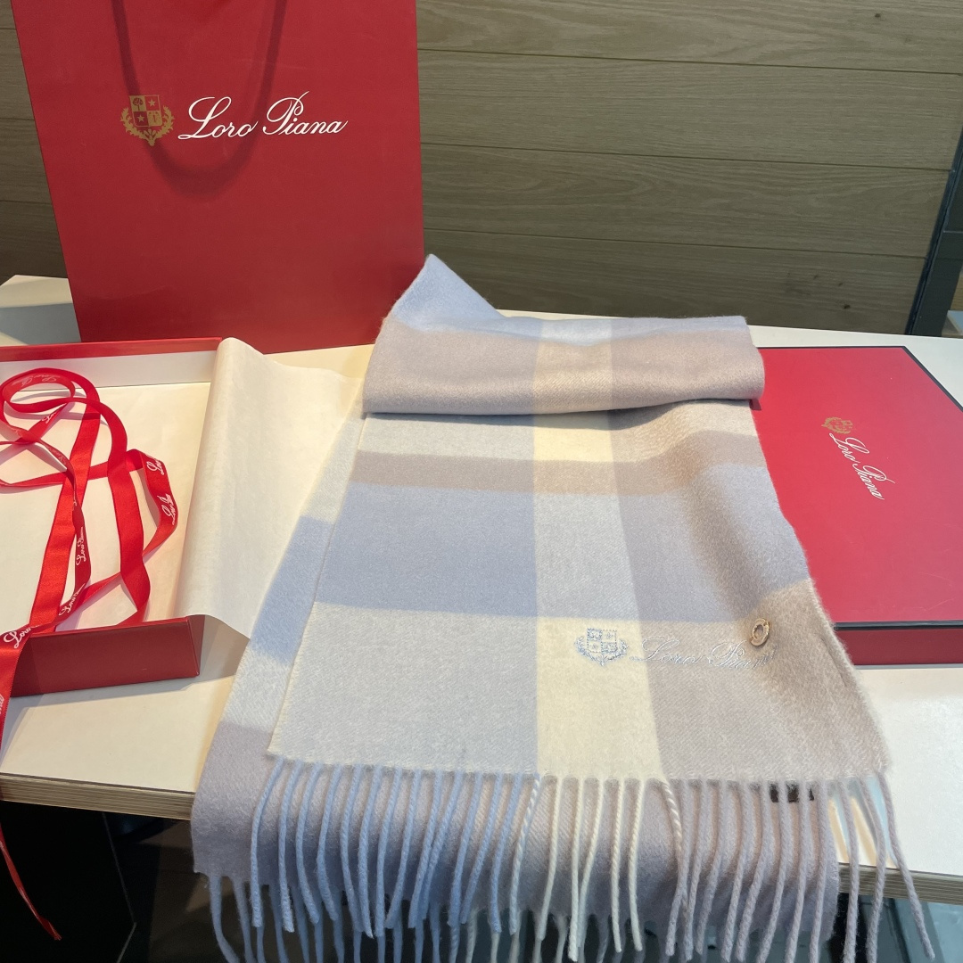 🆕Loro Piana · 诺悠翩雅【贸易公司尾单，极品山羊绒围巾披肩】送人自留都太高大上了😍重磅上新，