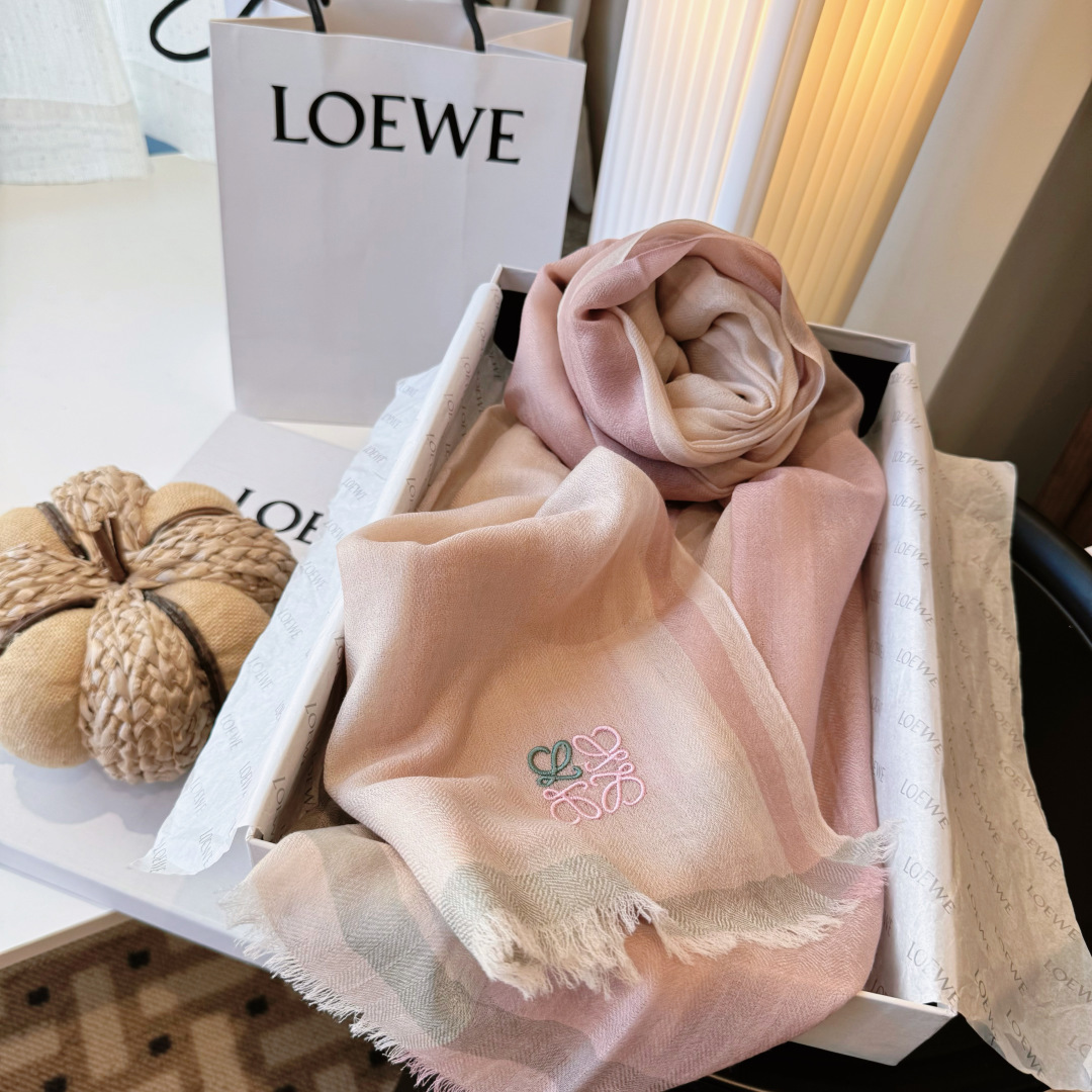 🎀🎀💃罗意威极品原单‼️♨️高尖端产物⚠️重磅呈现 ，绝无仅有 史无前例 100%纯山羊绒 手感好到爆🙀