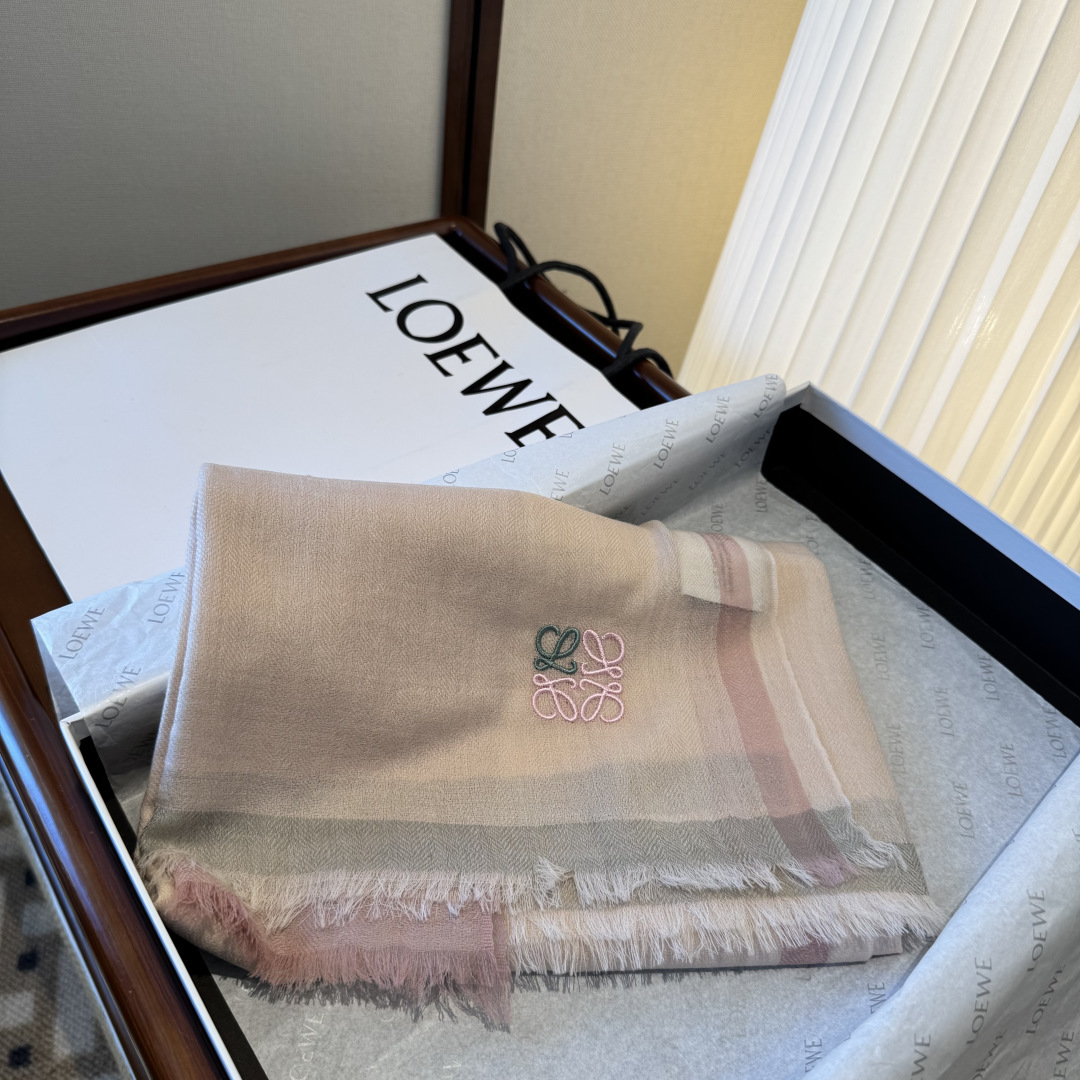 🎀🎀💃罗意威极品原单‼️♨️高尖端产物⚠️重磅呈现 ，绝无仅有 史无前例 100%纯山羊绒 手感好到爆🙀