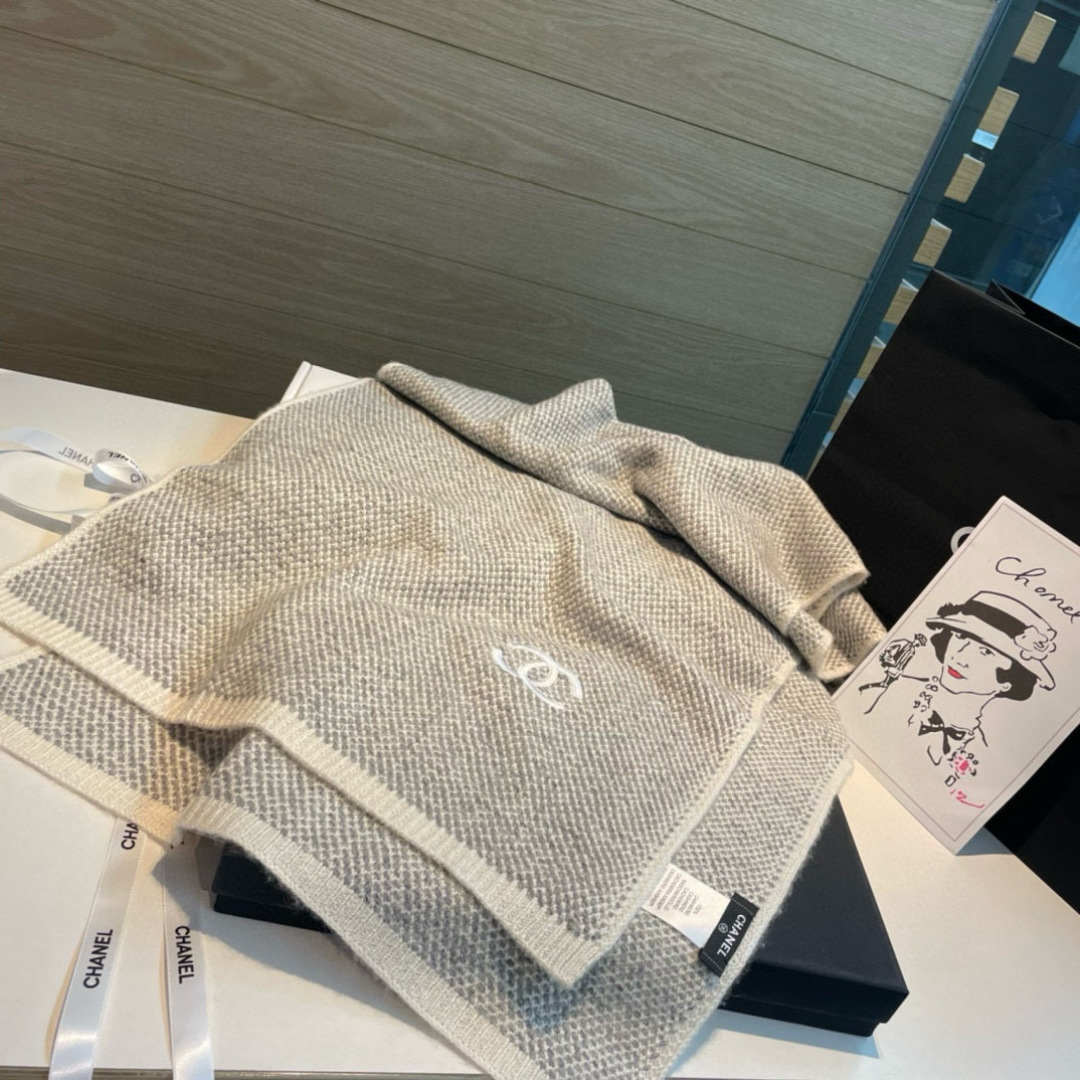 网红刘钰懿同款！真的超级气质百搭的设计~经典菱格纹元素再现，香家专属的风格！双coco lady名媛气质