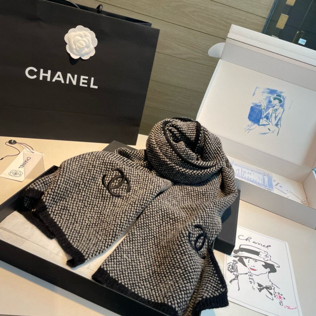 网红刘钰懿同款！真的超级气质百搭的设计~经典菱格纹元素再现，香家专属的风格！双coco lady名媛气质