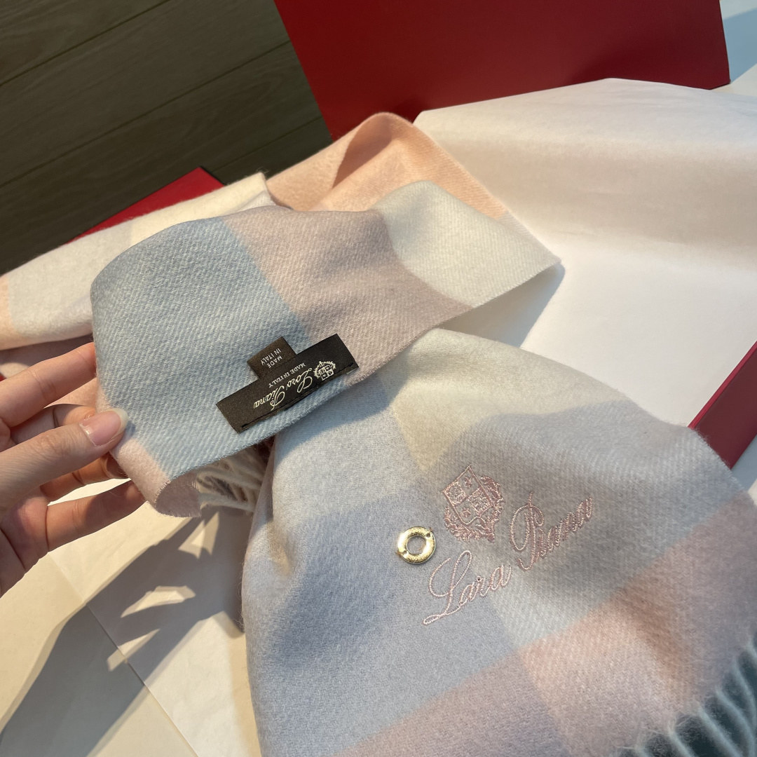 🆕Loro Piana · 诺悠翩雅【贸易公司尾单，极品山羊绒围巾披肩】送人自留都太高大上了😍重磅上新，