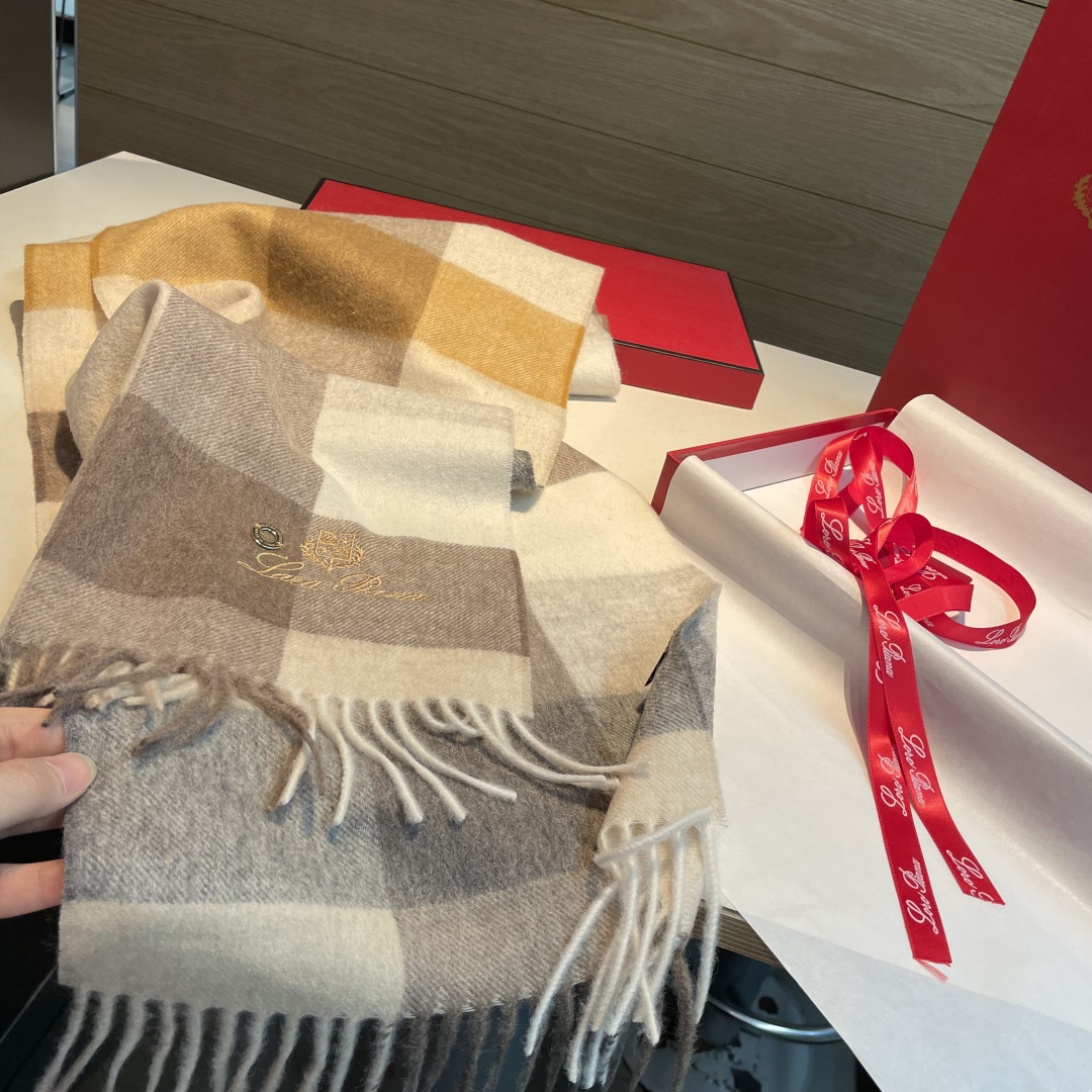 🆕Loro Piana · 诺悠翩雅【贸易公司尾单，极品山羊绒围巾披肩】送人自留都太高大上了😍重磅上新，