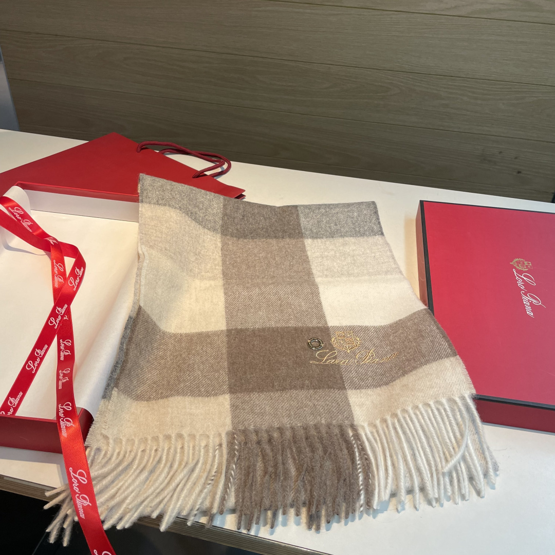 🆕Loro Piana · 诺悠翩雅【贸易公司尾单，极品山羊绒围巾披肩】送人自留都太高大上了😍重磅上新，
