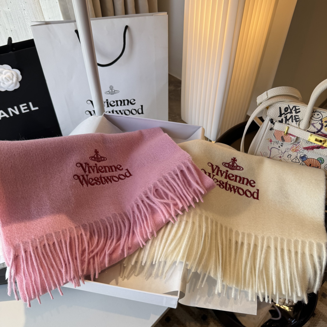 🐂独一无二的绝对牛货♥️美化心了好吗！我爱S的vivienne westwood维维安·西太后出口原单围